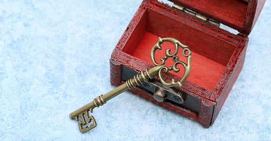 wood lock box with key | fund your revocable trust | Dalby Wendland & Co. | CPAs | Business Advisors | Estate & Gift Tax Planning | Grand Junction CO | Glenwood Springs CO | Montrose CO